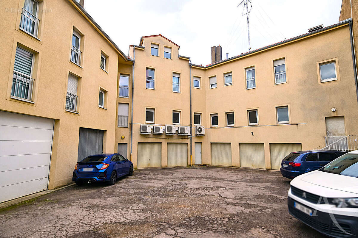Appartement à MOULINS-LES-METZ