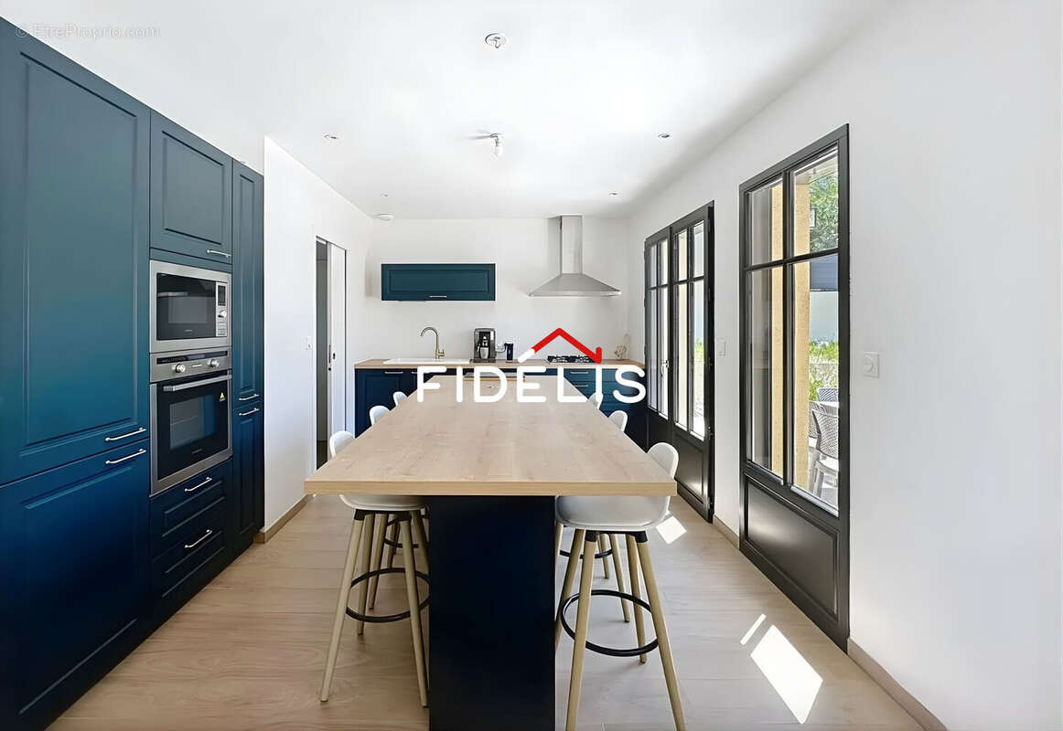 Maison à SAINT-SULIAC