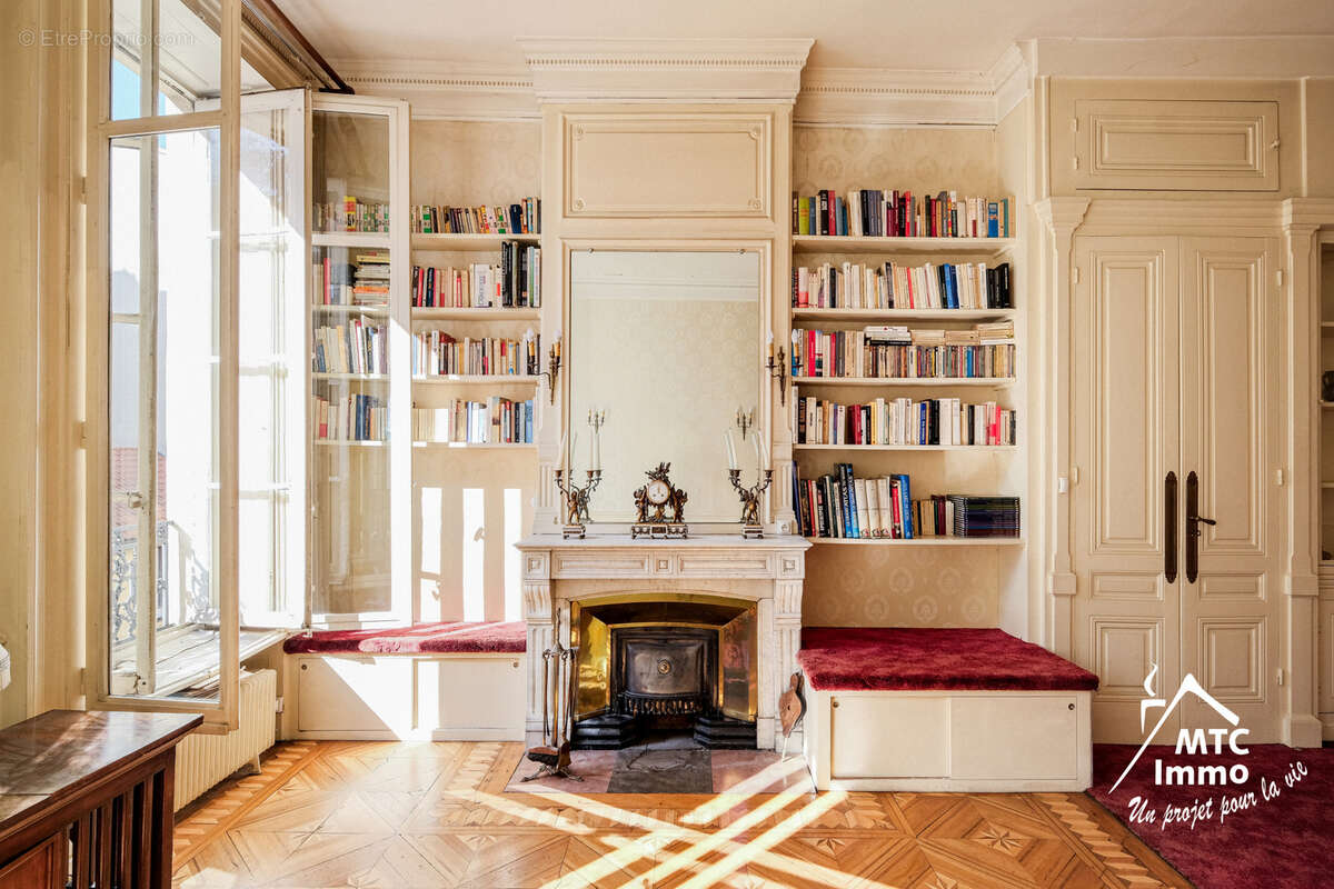 Appartement à LYON-6E