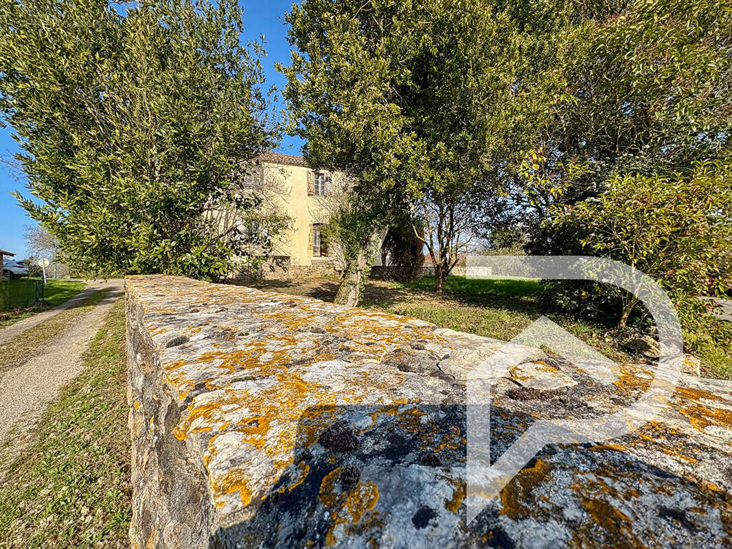 Maison à TOURRENQUETS