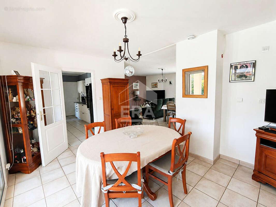 Maison 144m² à saint-brice - photo 5