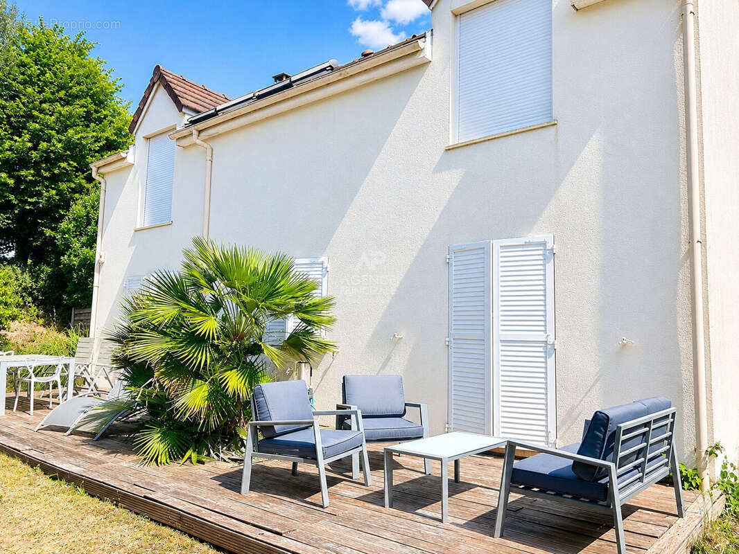 Maison à TRIEL-SUR-SEINE