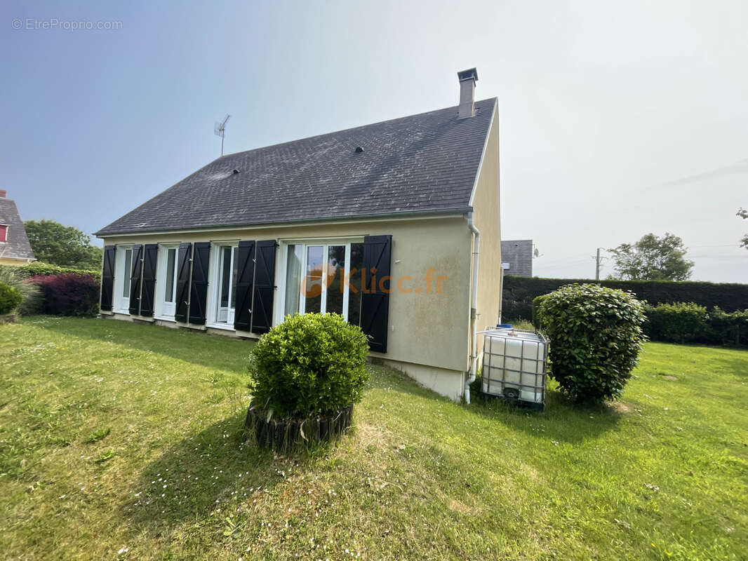 Maison à SAINT-PIERRE-EN-PORT