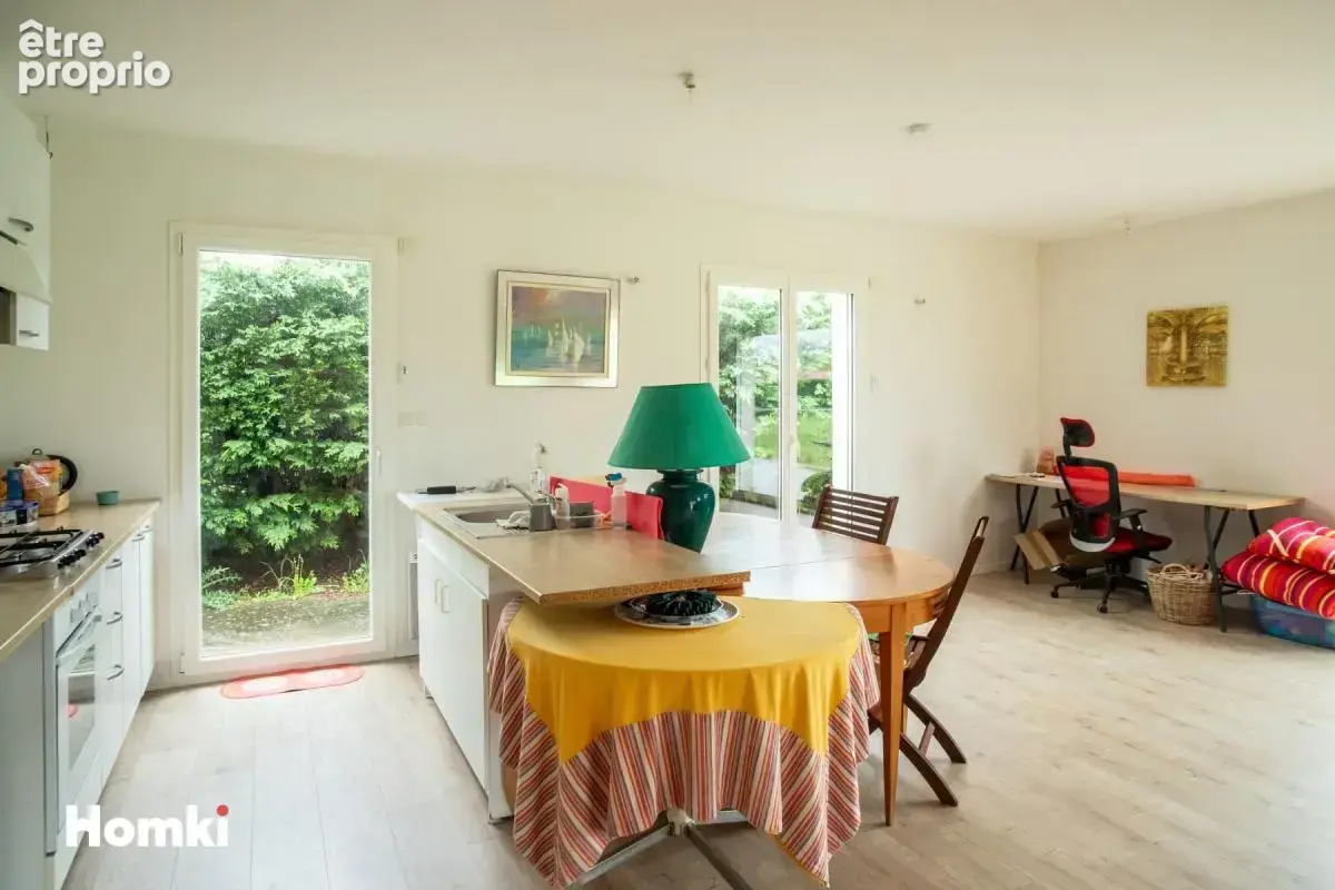 Maison/Villa T4 de 110 m² à Bas-en-Basset 43210 - photo 8