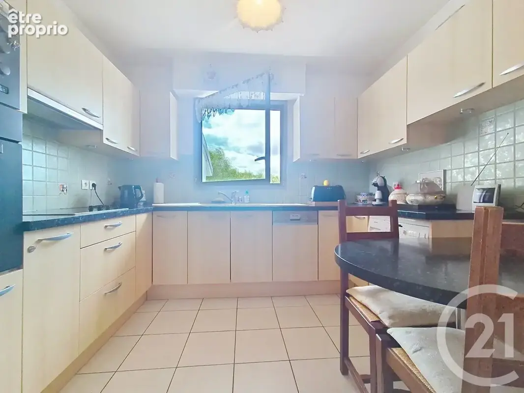 Appartement 107 m² à Pont-Audemer  - photo 3