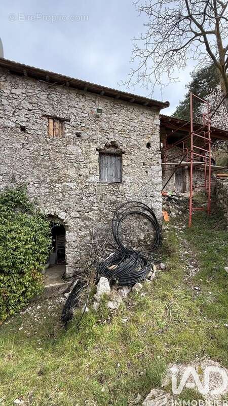 Photo 4 - Terrain à PEILLE