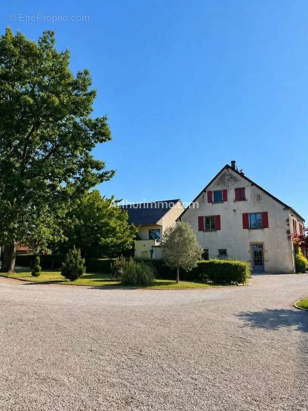 Appartement à COURLANS