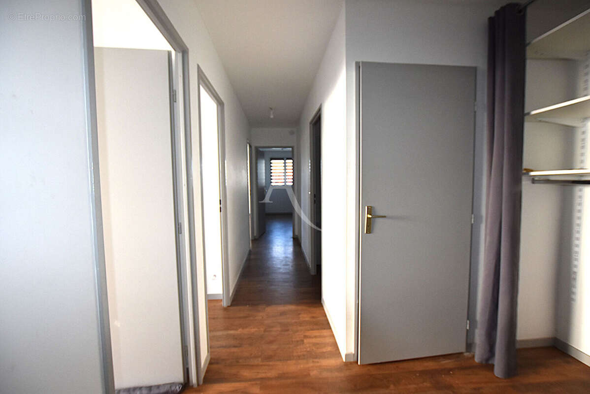 Appartement à MOISSY-CRAMAYEL