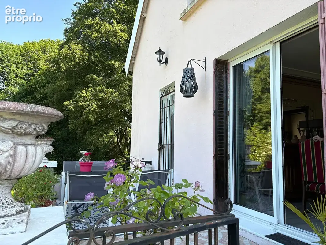Maison à LOCMINE