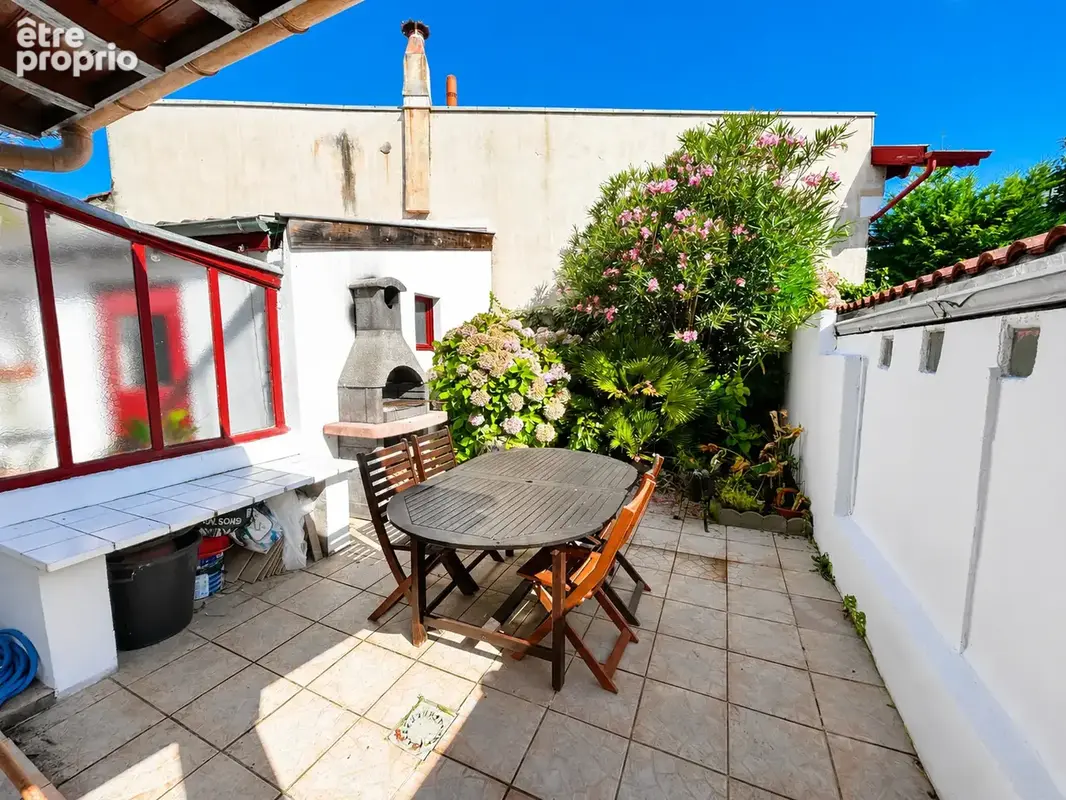 Maison T3 avec terrasse arborée. - photo 7