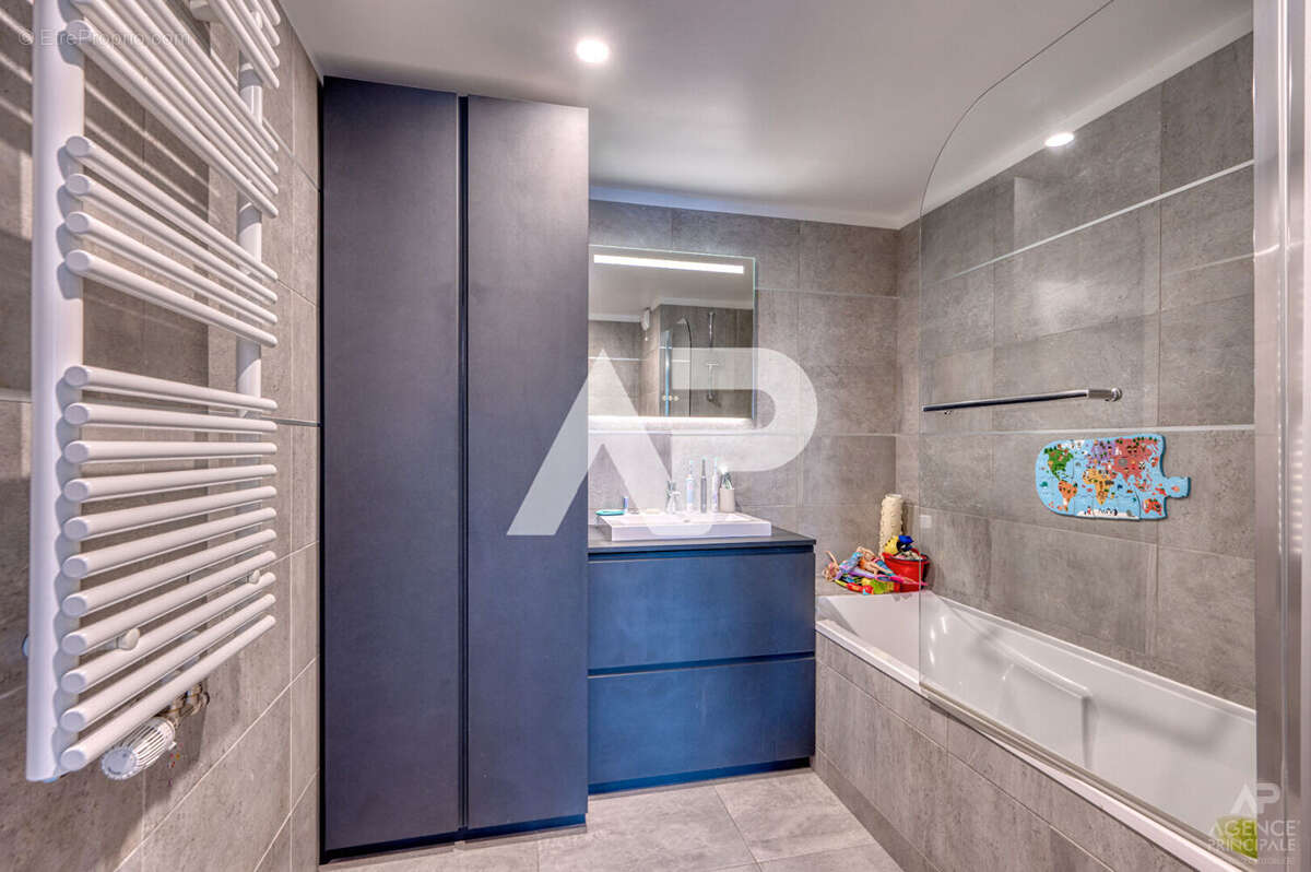 Appartement à RUEIL-MALMAISON