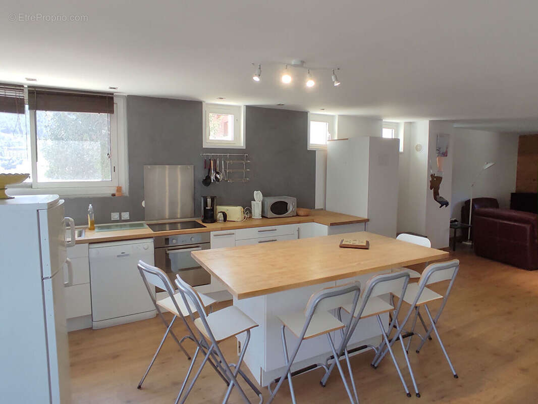 Appartement à LES ANGLES