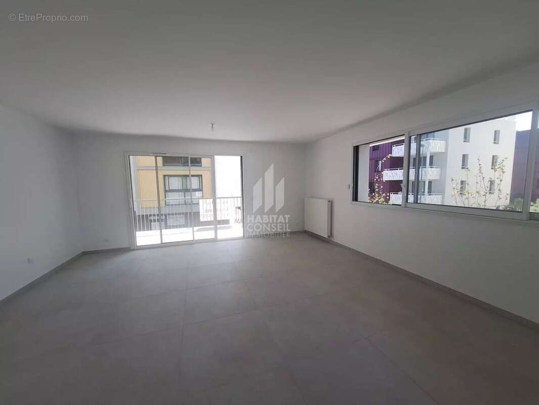 Appartement à CROLLES