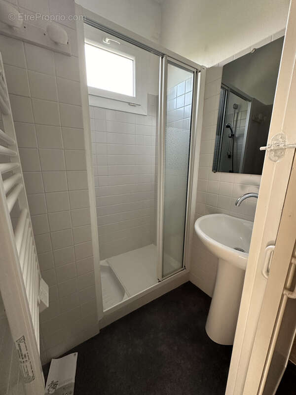 Maison à LA ROCHE-CHALAIS