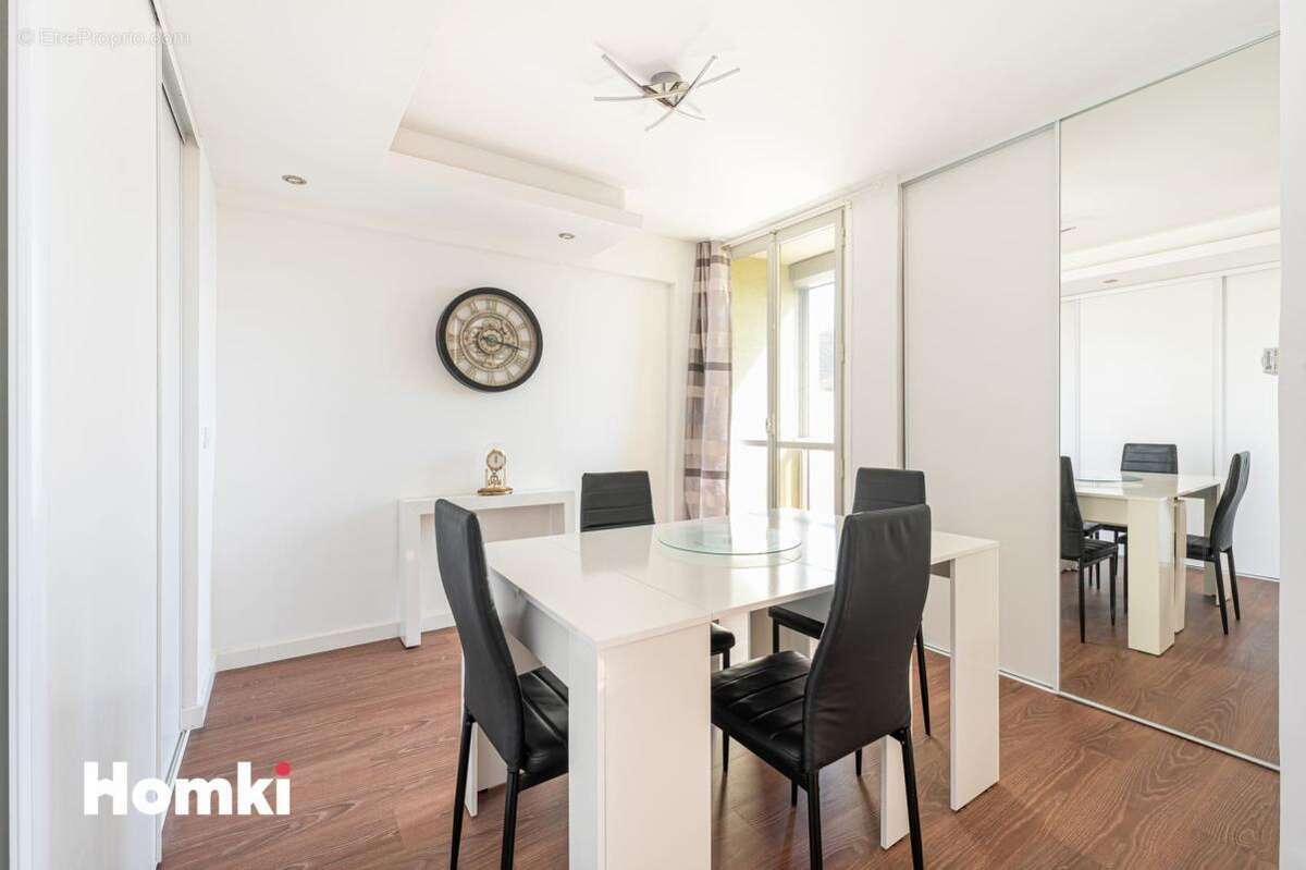 Appartement à MARSEILLE-10E