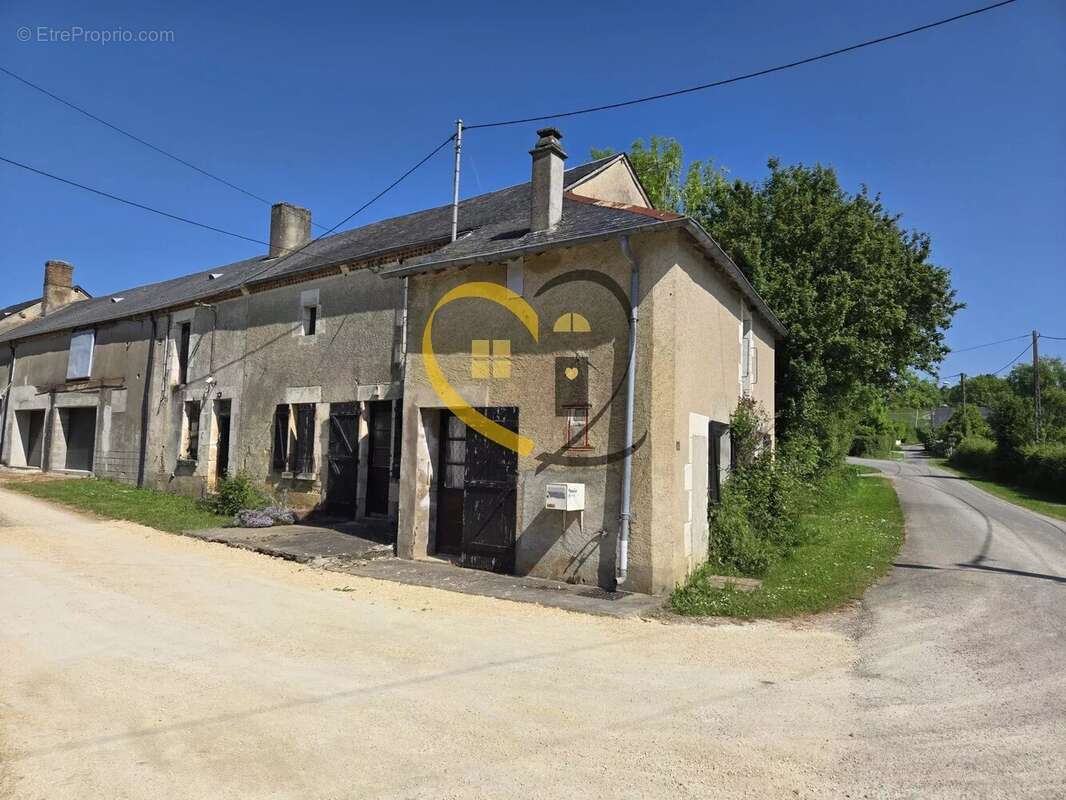 Maison à NEUVY-DEUX-CLOCHERS