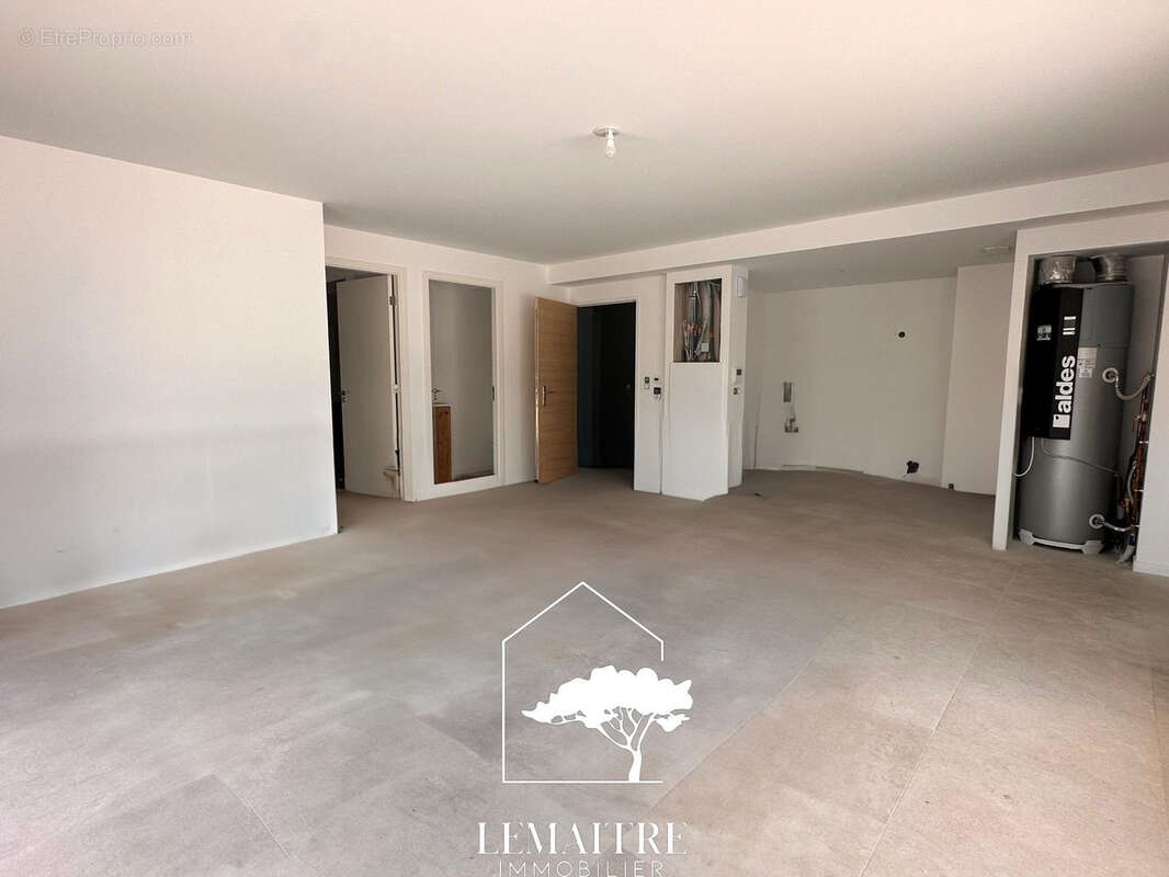 Appartement à LES MATHES