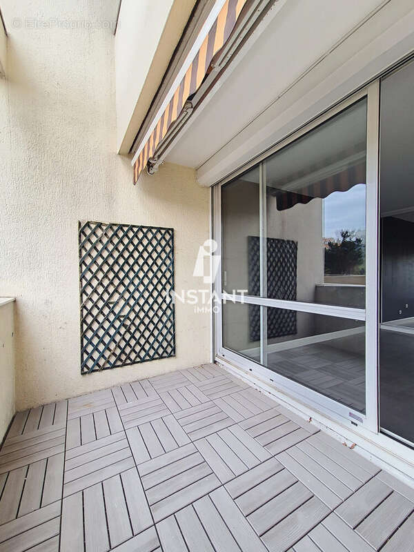 Extérieur privatif (Chambre 1) - Appartement à MAISONS-ALFORT