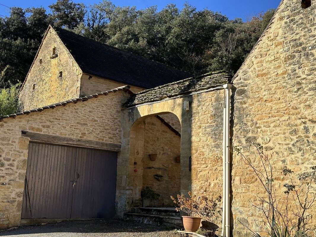 Corps de ferme périgourdin proche de Sarlat - photo 3