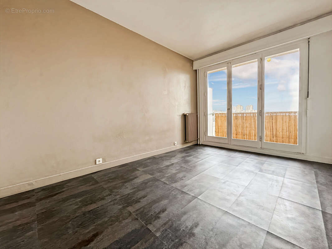 Appartement à ROSNY-SOUS-BOIS