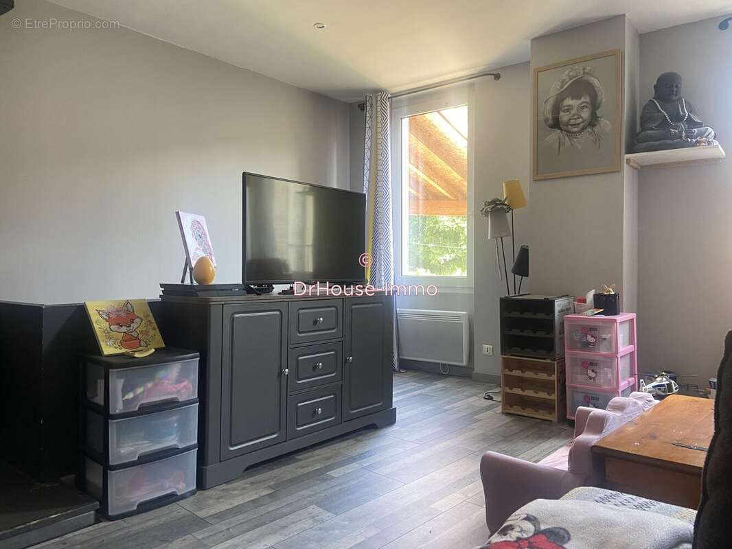 Maison à MONTMEYRAN