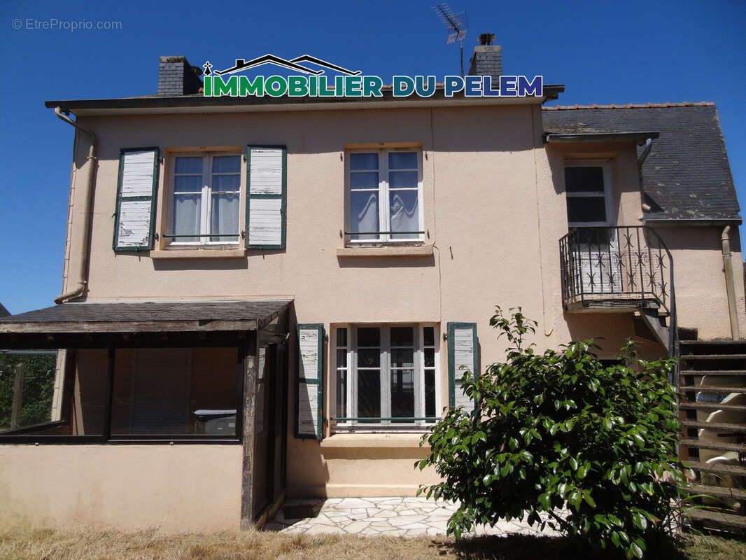 Maison avec jardin clos et garage à proximité des commodités - photo 12
