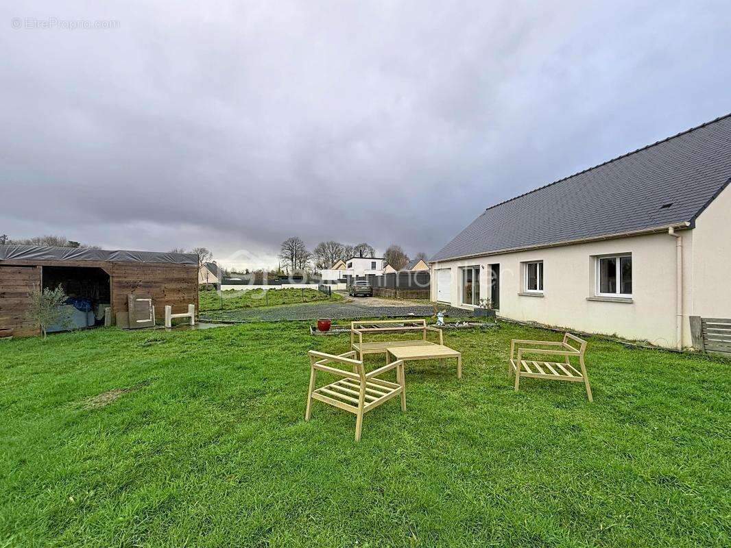 Maison à PONT-DE-BUIS-LES-QUIMERCH