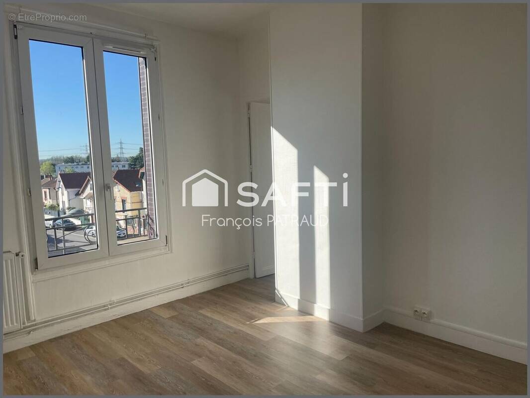 Photo 1 - Appartement à MASSY