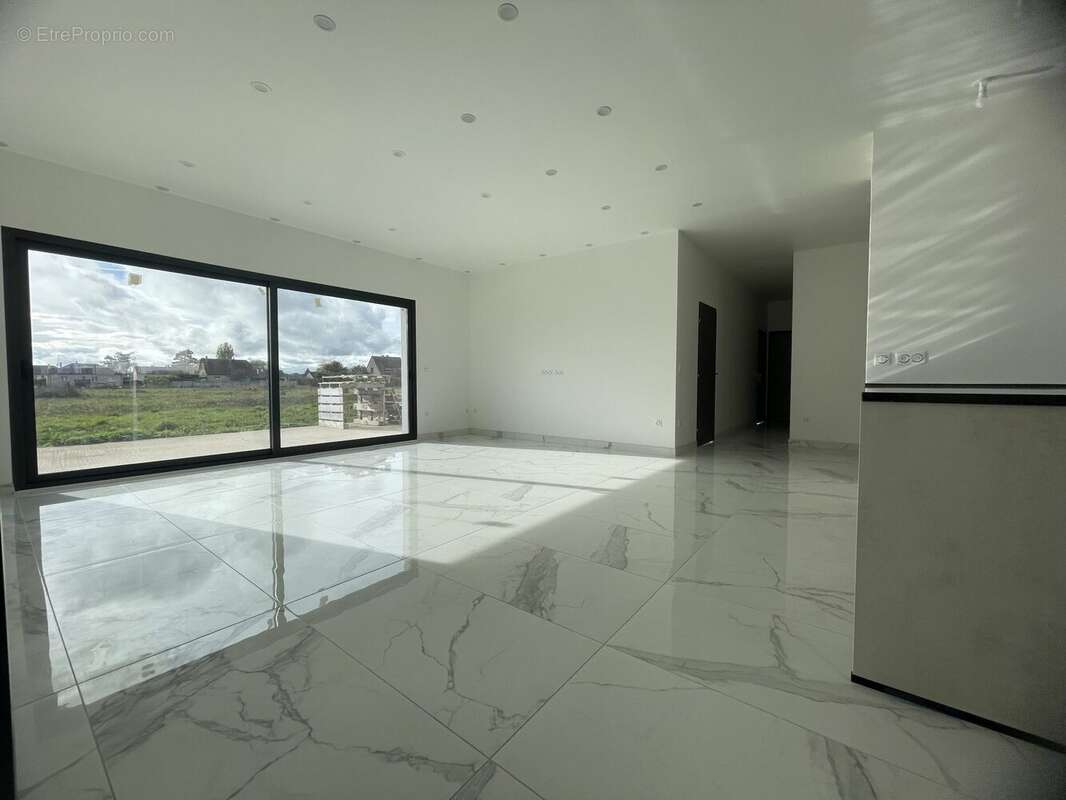 Maison à PACY-SUR-EURE