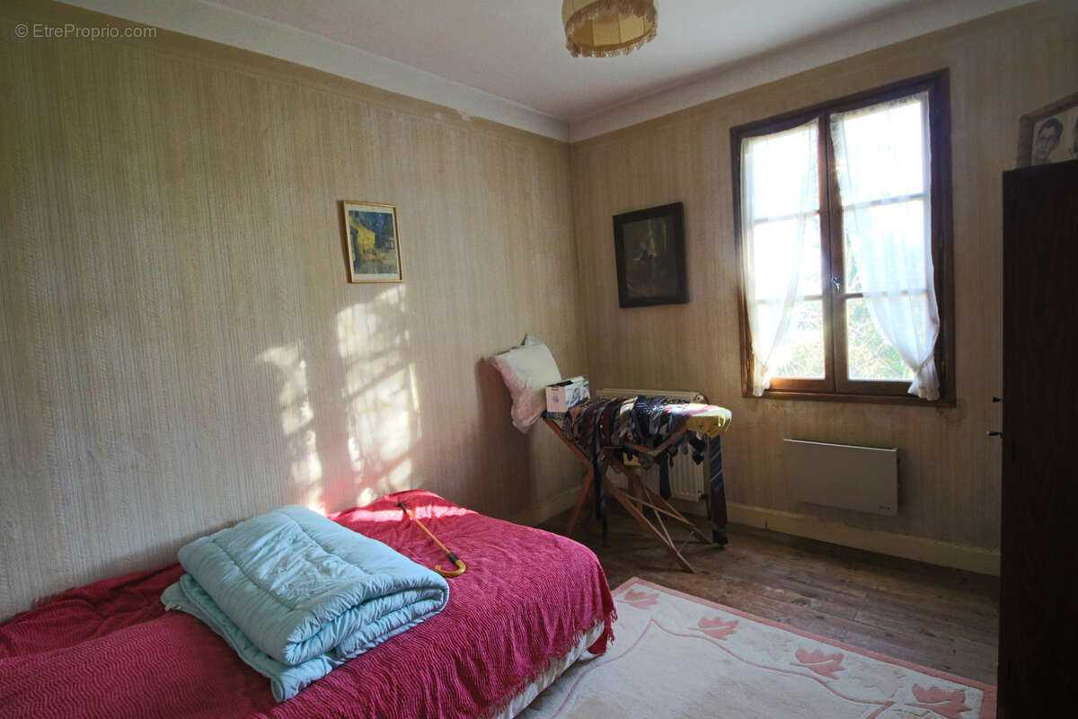 Maison à PUY-L'EVEQUE