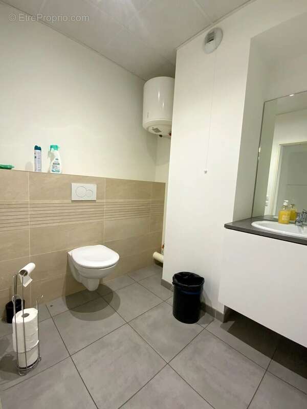 Commerce à LE RAINCY