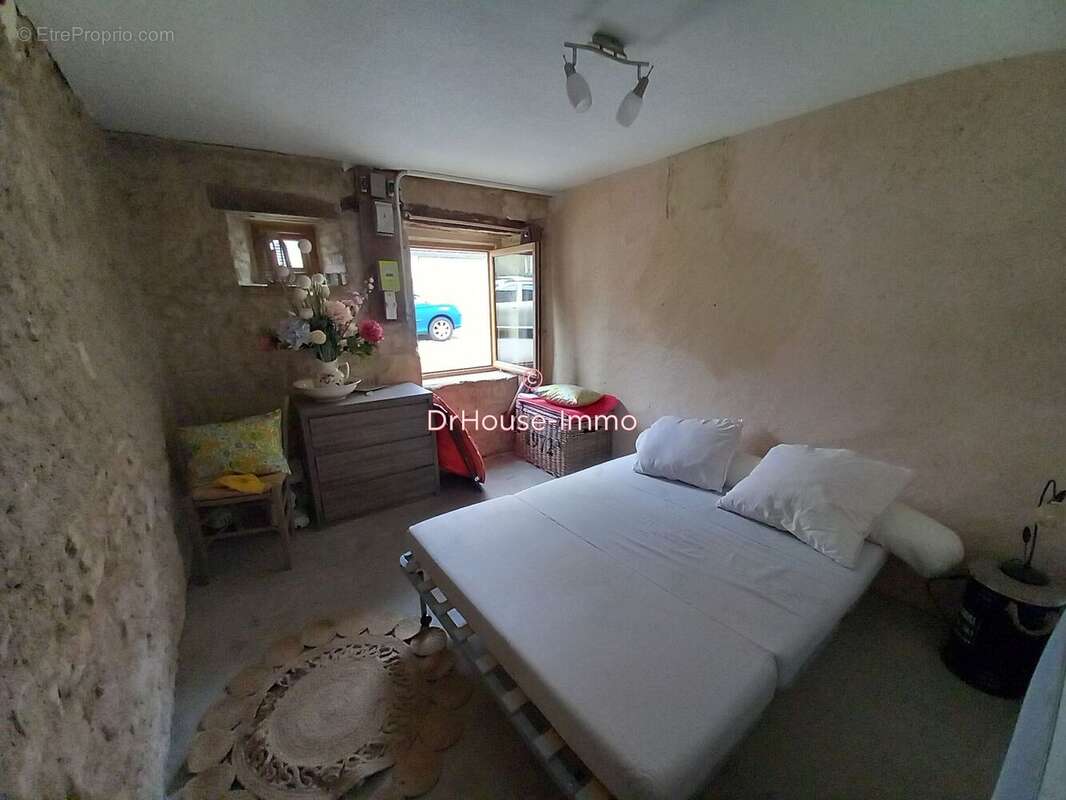Maison à RUFFEC