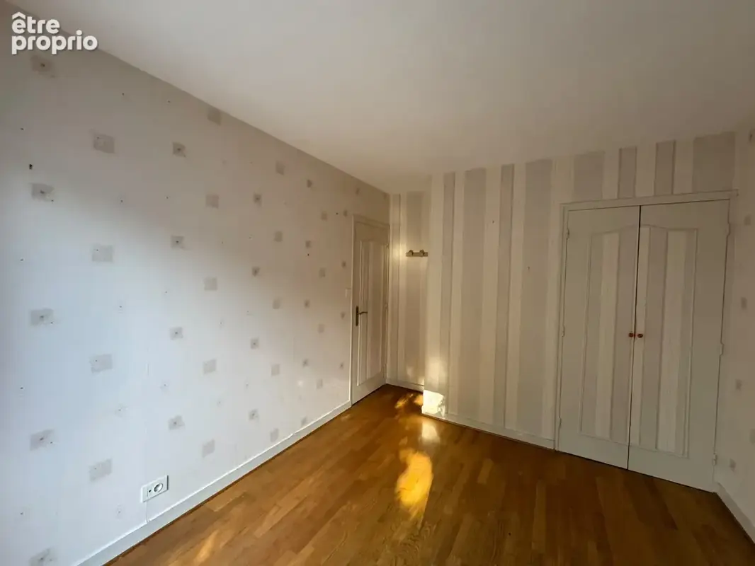 Maison 5 chambres - quartier calme - photo 4
