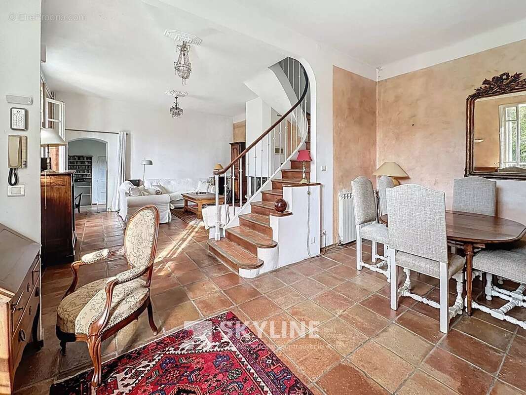 Maison à MARSEILLE-10E