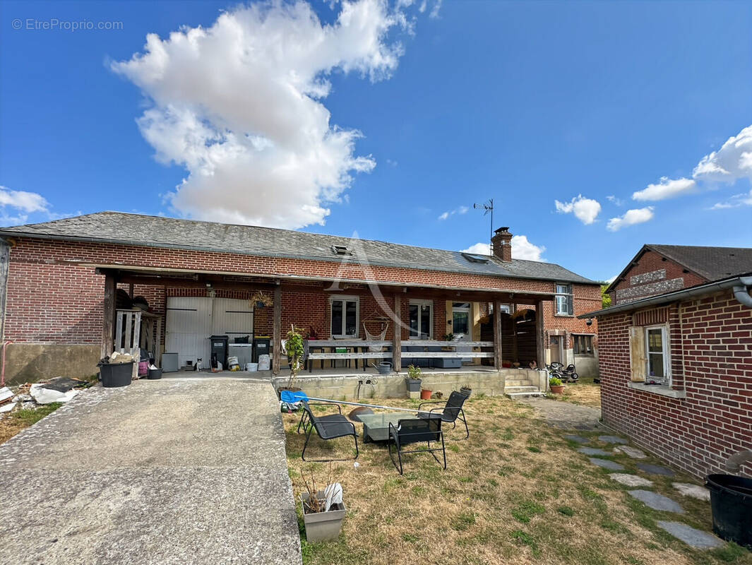 Maison à ETREPAGNY