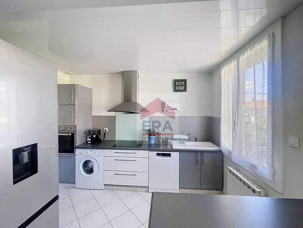 Appartement à MARSEILLE-13E