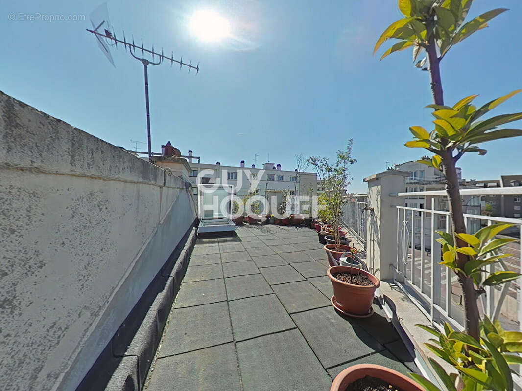 Maison à FONTENAY-SOUS-BOIS