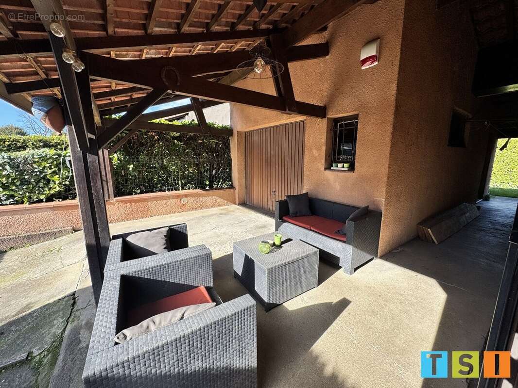 Maison à CASTANET-TOLOSAN