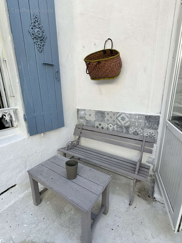 Maison à SAINT-JEAN-D'ANGELY