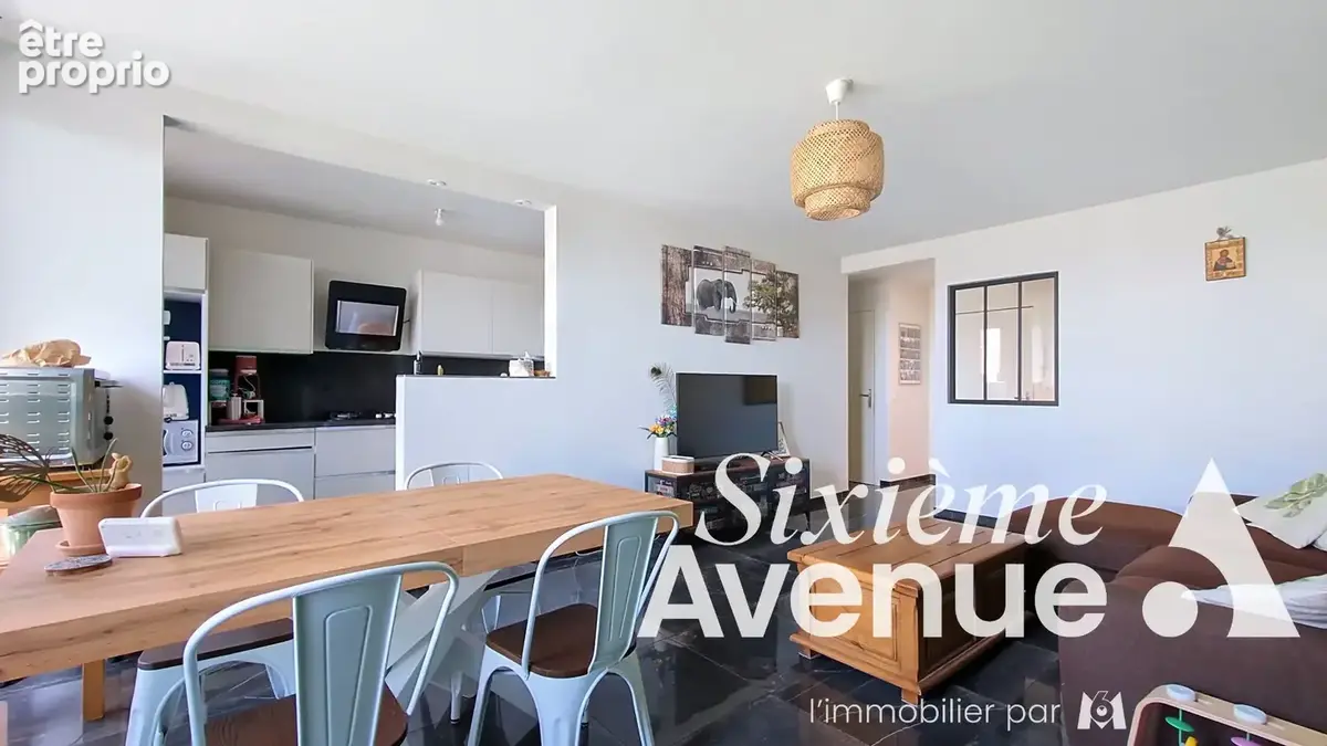 Photo Appartement à Saint-Priest au prix de 238 000€