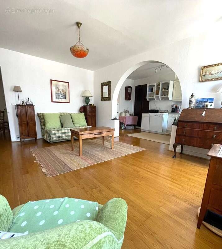 Appartement à TROUVILLE-SUR-MER