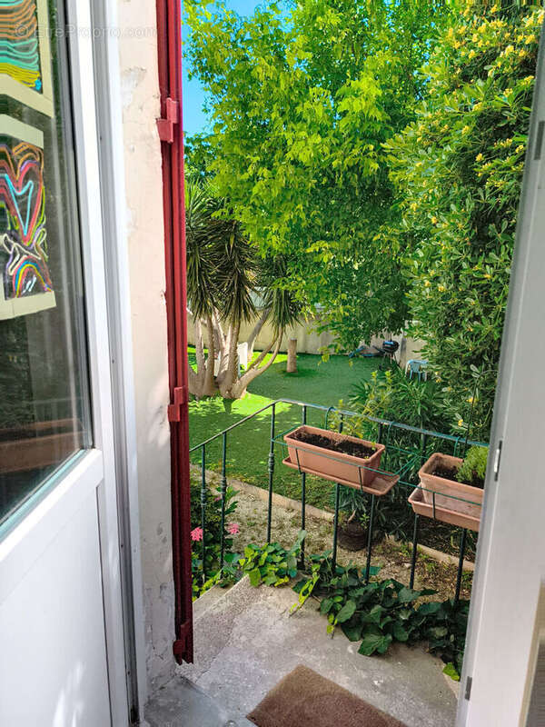 Maison à VILLENEUVE-LES-AVIGNON