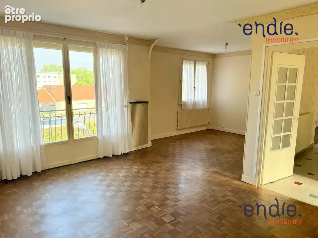 Maison 5 pièces 115 m² à vendre à Bourbon-Lancy (71140) - photo 2