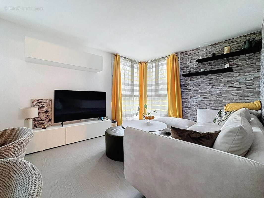 Appartement à ELANCOURT