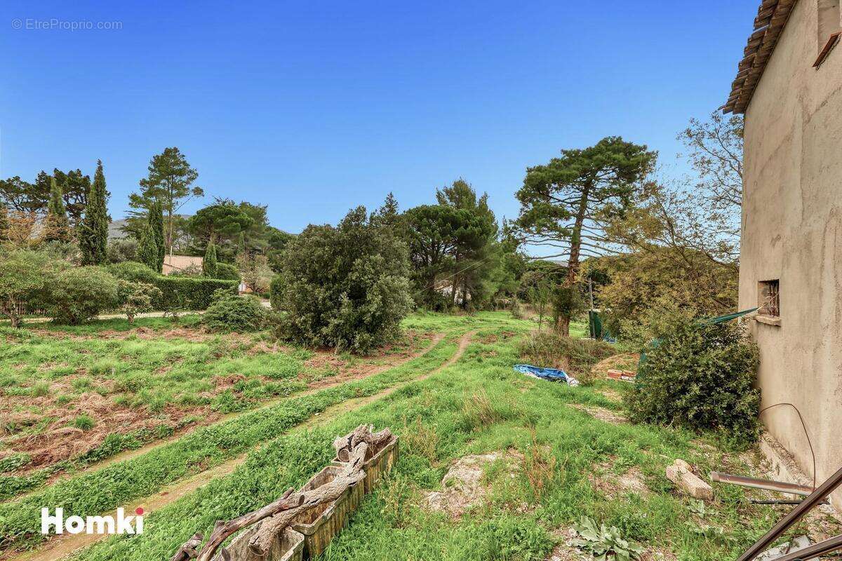 Maison à PLAN-DE-LA-TOUR