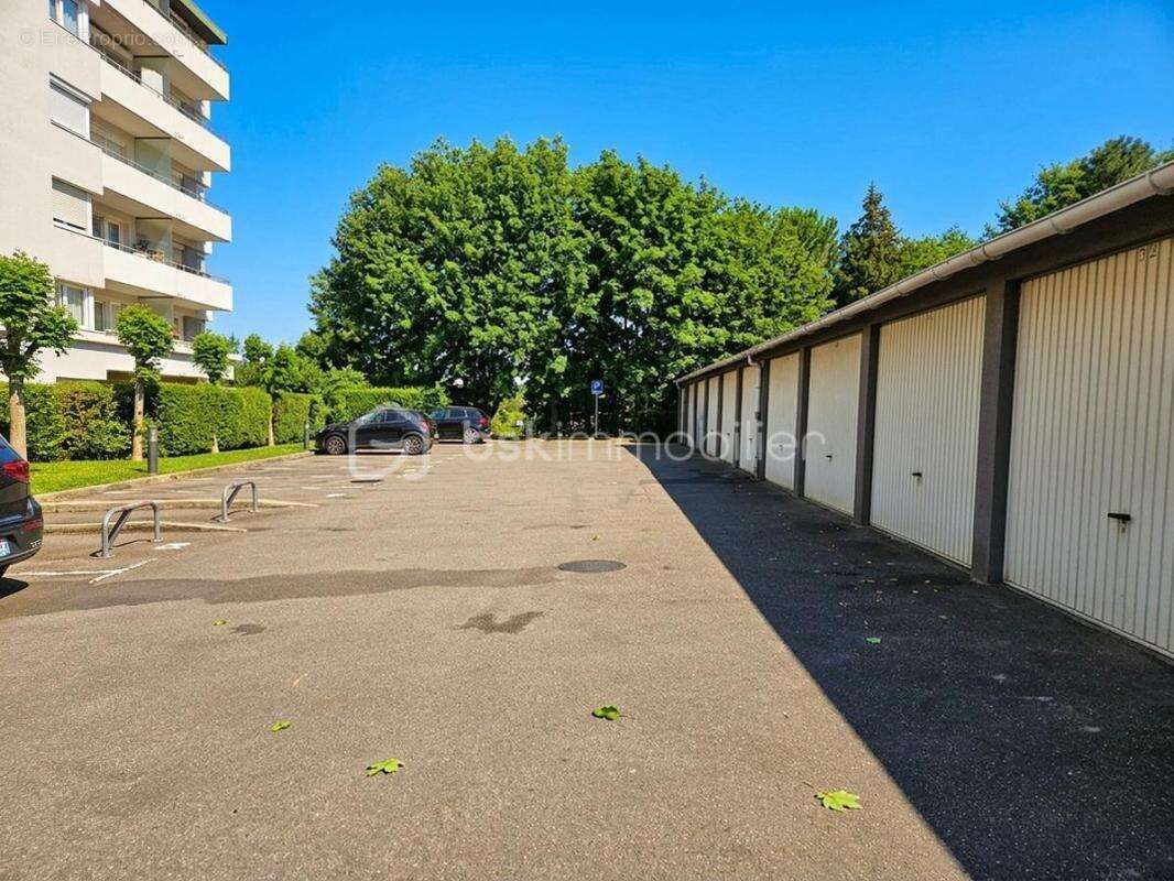 Appartement à DUGNY