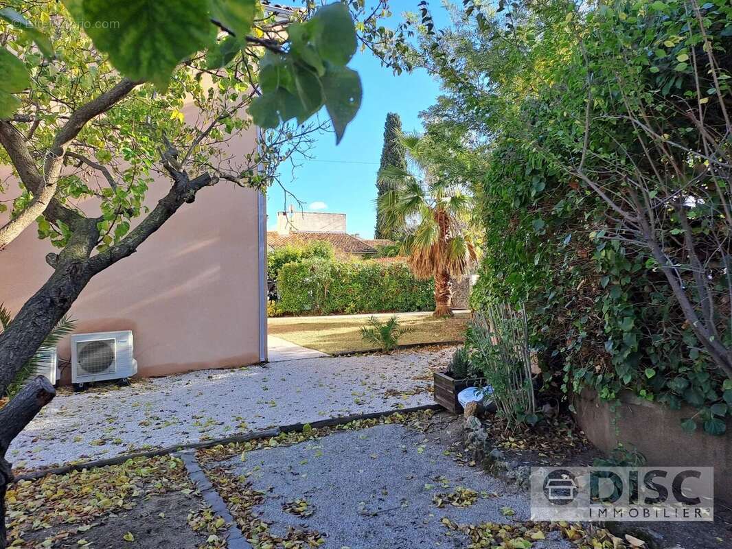 Maison à NEZIGNAN-L&#039;EVEQUE