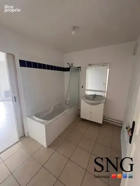 Appartement 69 m² à Calais  - photo 4