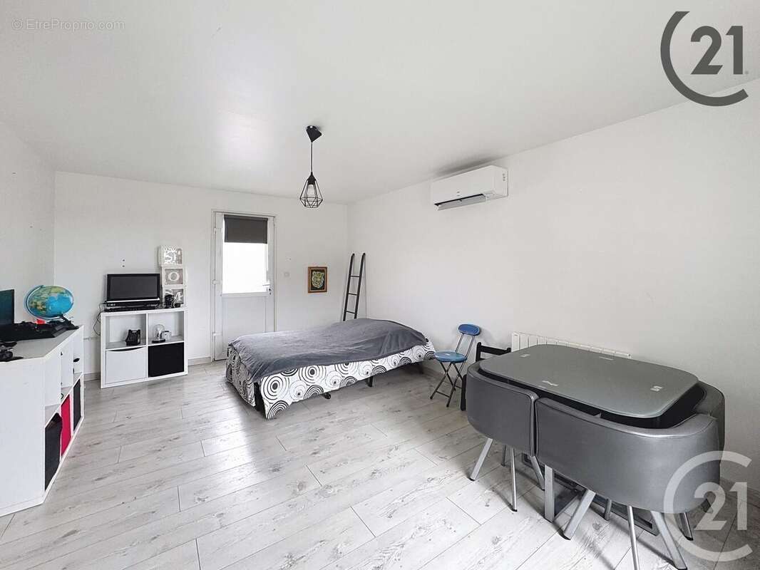 Maison à SAINTE-COLOMBE