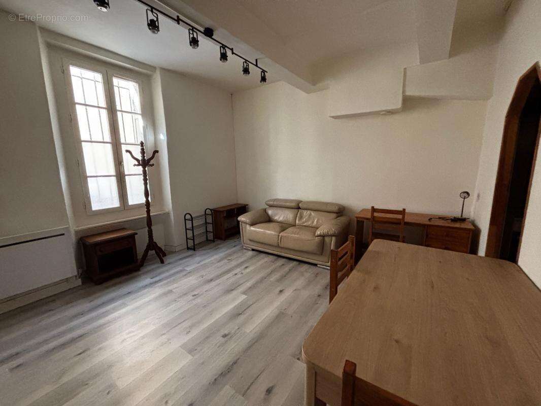 Appartement à CARCASSONNE